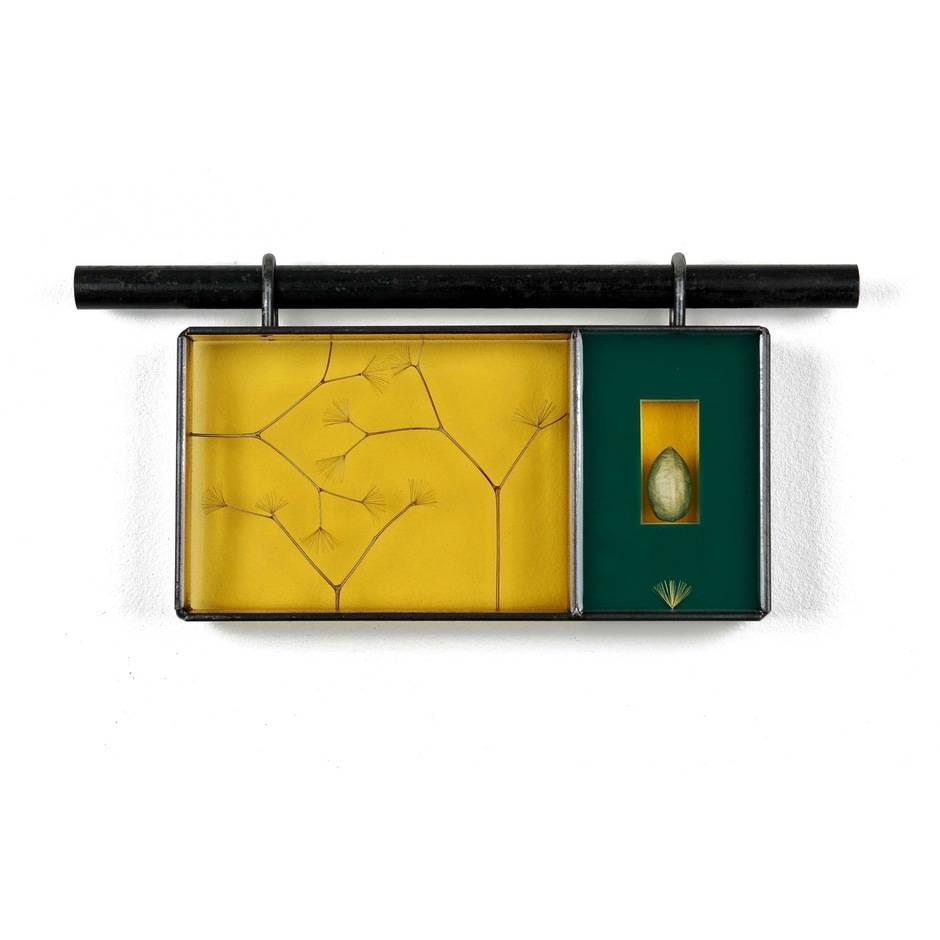 Horizontal Wall Hanging with Compartments - Green/Amber