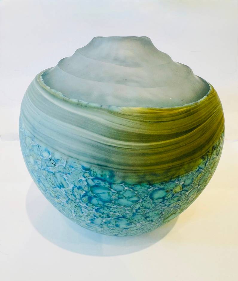 Pinnacle Vase 3