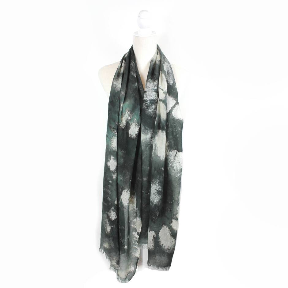 Chrysanthemum Materials Scarf