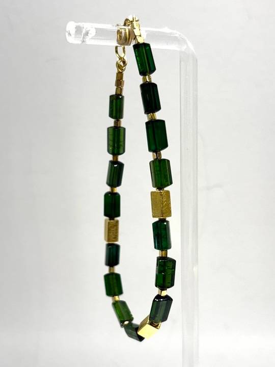 Tourmaline and Gold Bead Bracelet