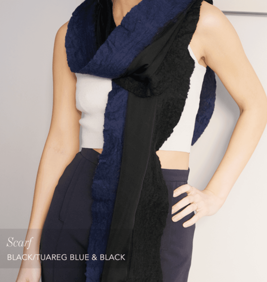 Frame Scarf (Black/Blue)