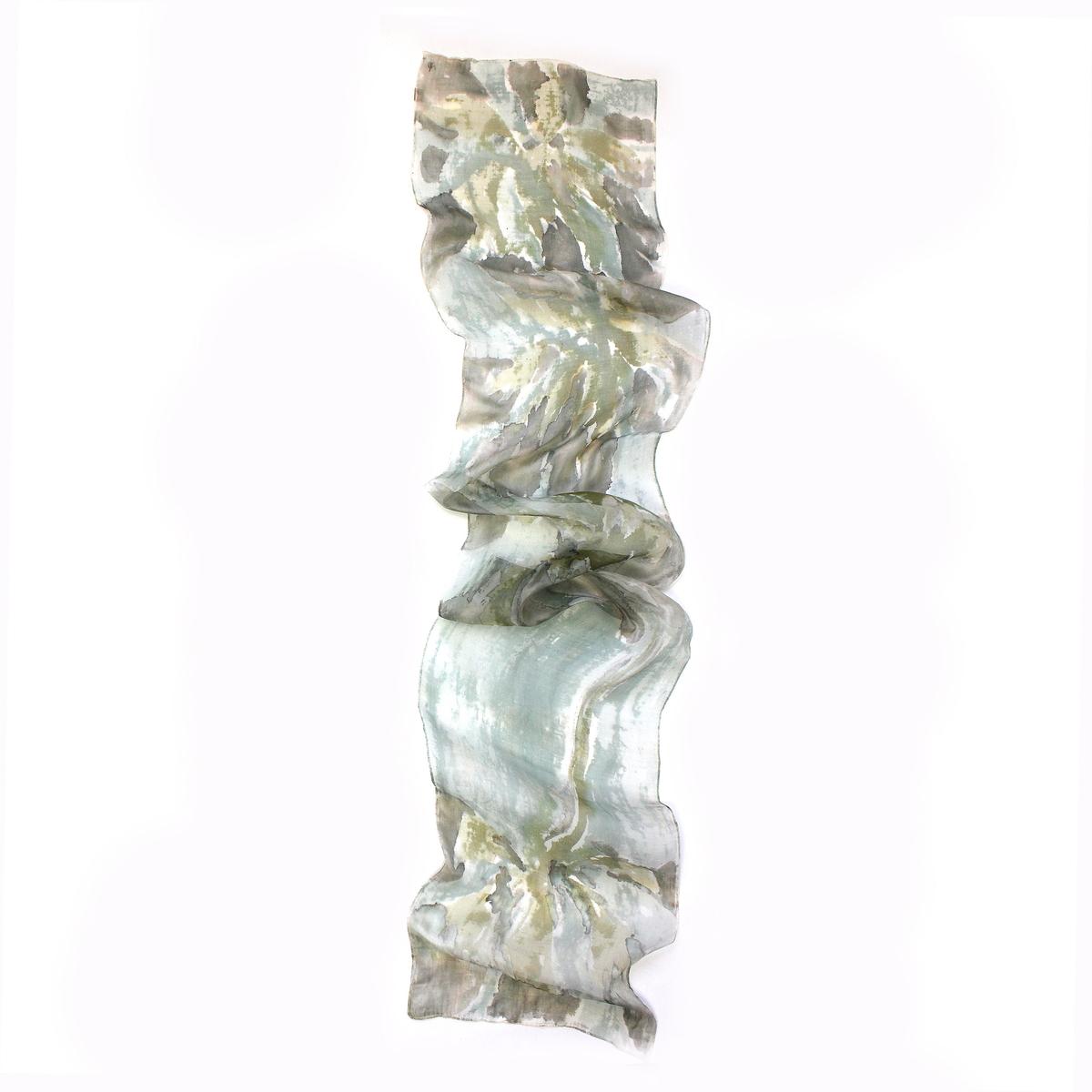 Clematis Dove Gray Materials Scarf