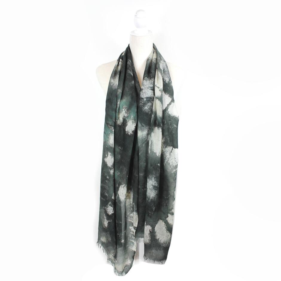 Chrysanthemum Materials Scarf